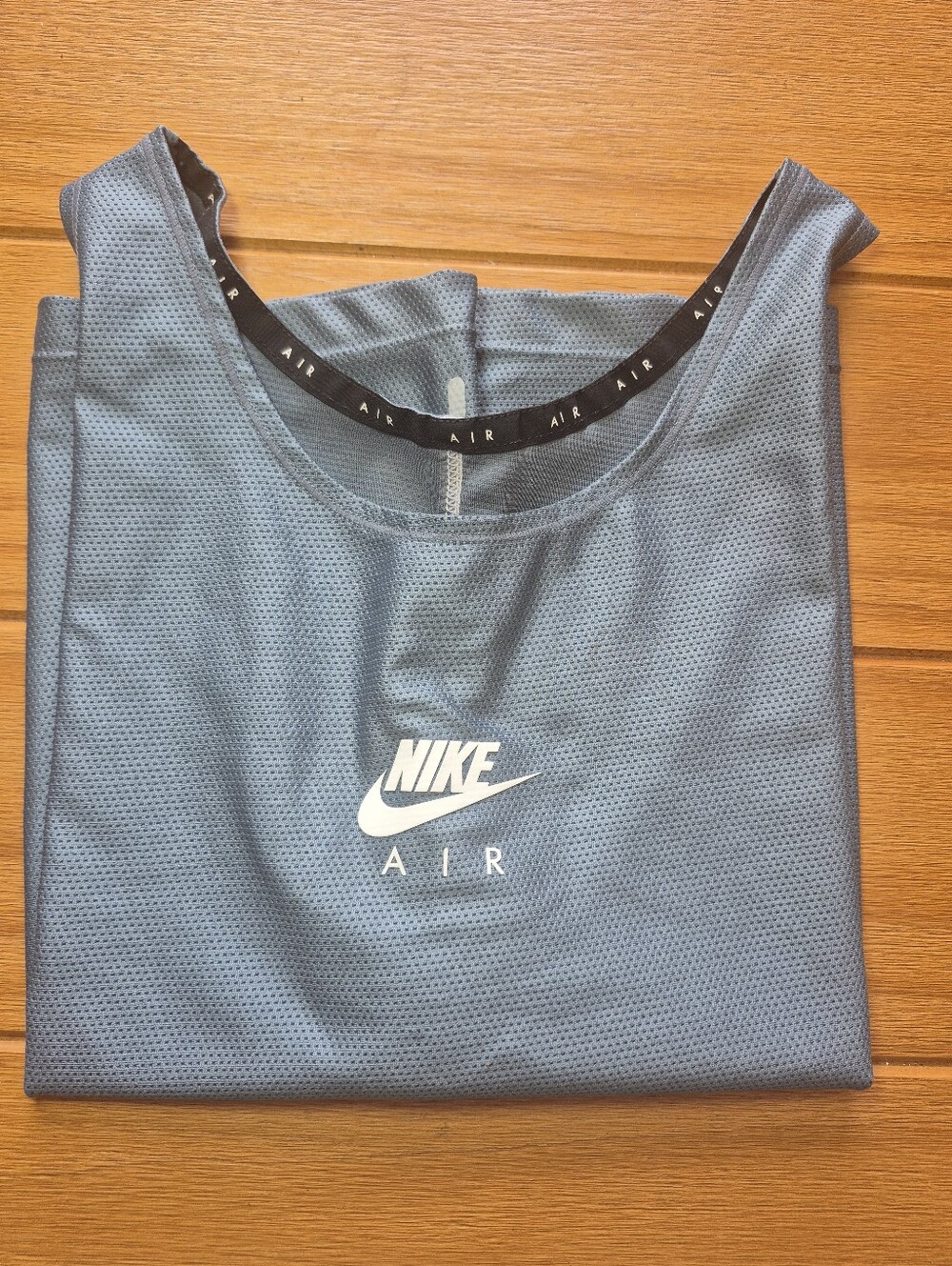Nike Air Dri-Fit Crop Top - Size Large - Picture 5 of 8